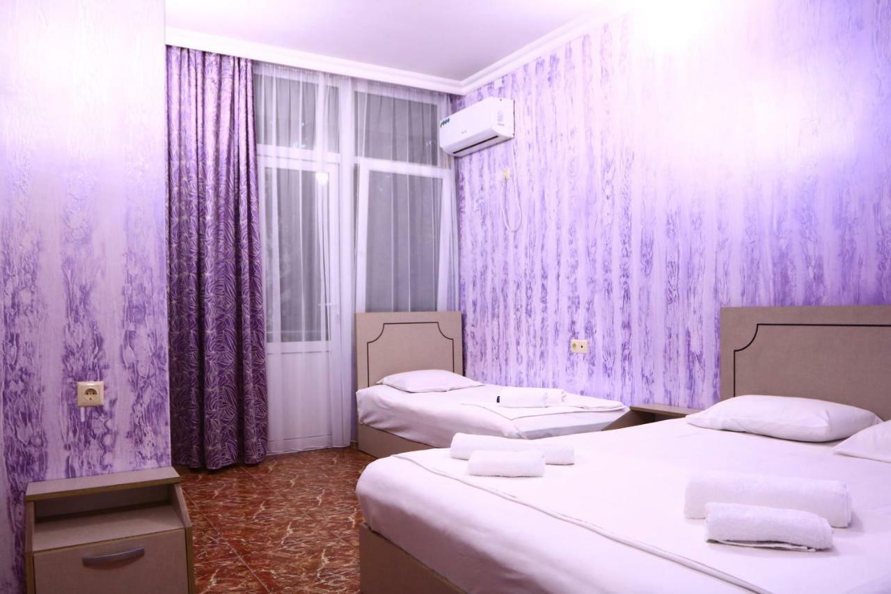 Апарт-отель Rainbow Rooms Махинджаури Экстерьер фото